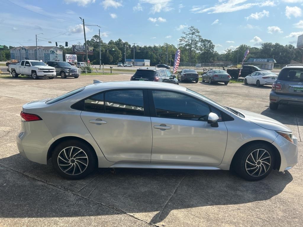 Toyota Corolla LE CVT (Natl) 2021