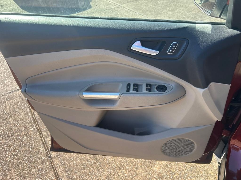 Ford Escape FWD 4dr SE 2015