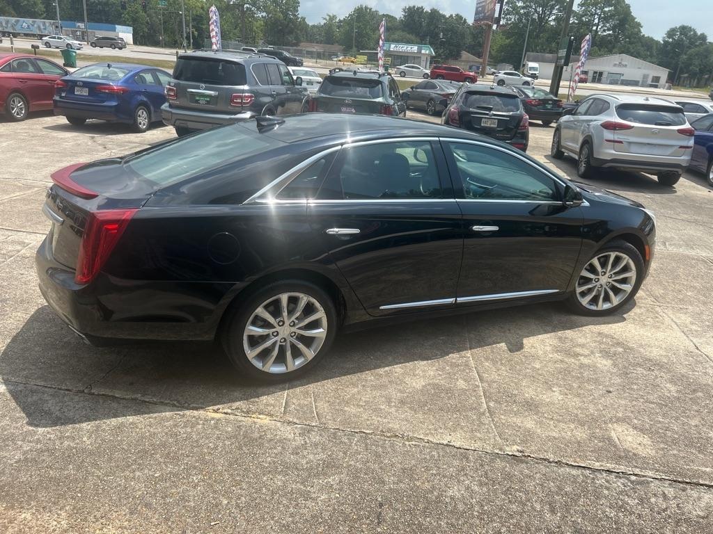 Cadillac XTS Luxury FWD 2017