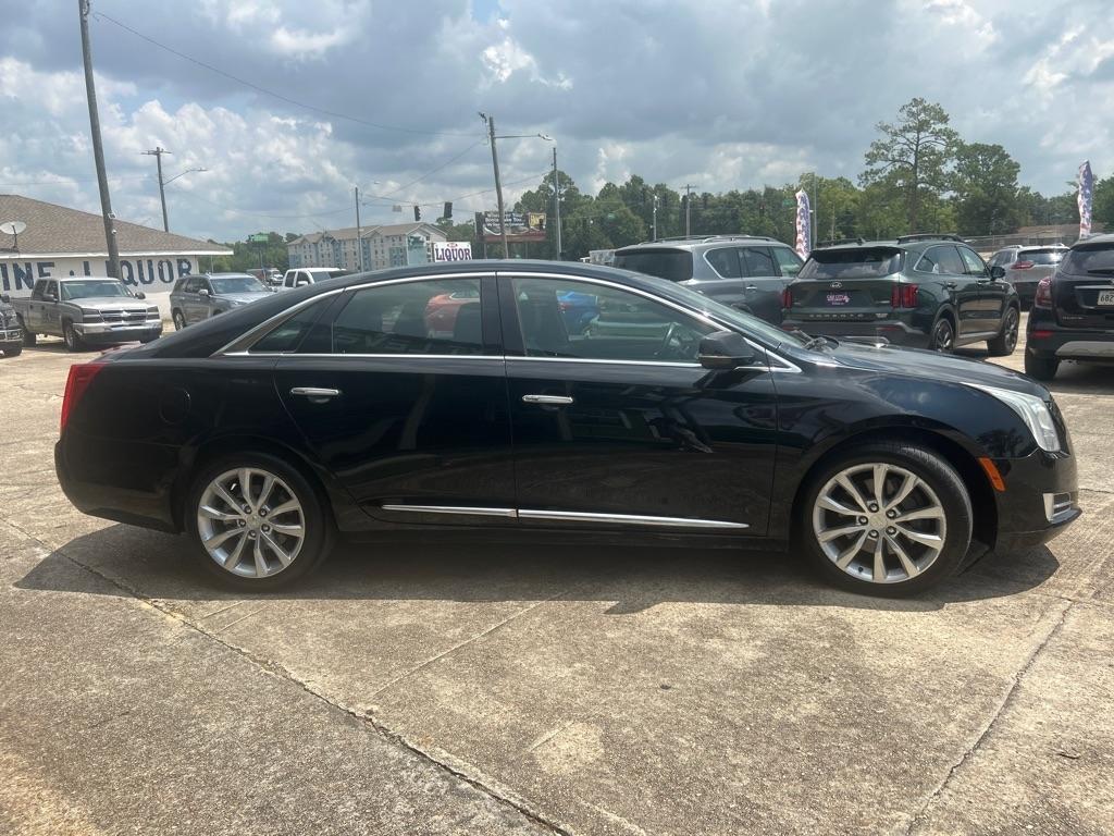 Cadillac XTS Luxury FWD 2017