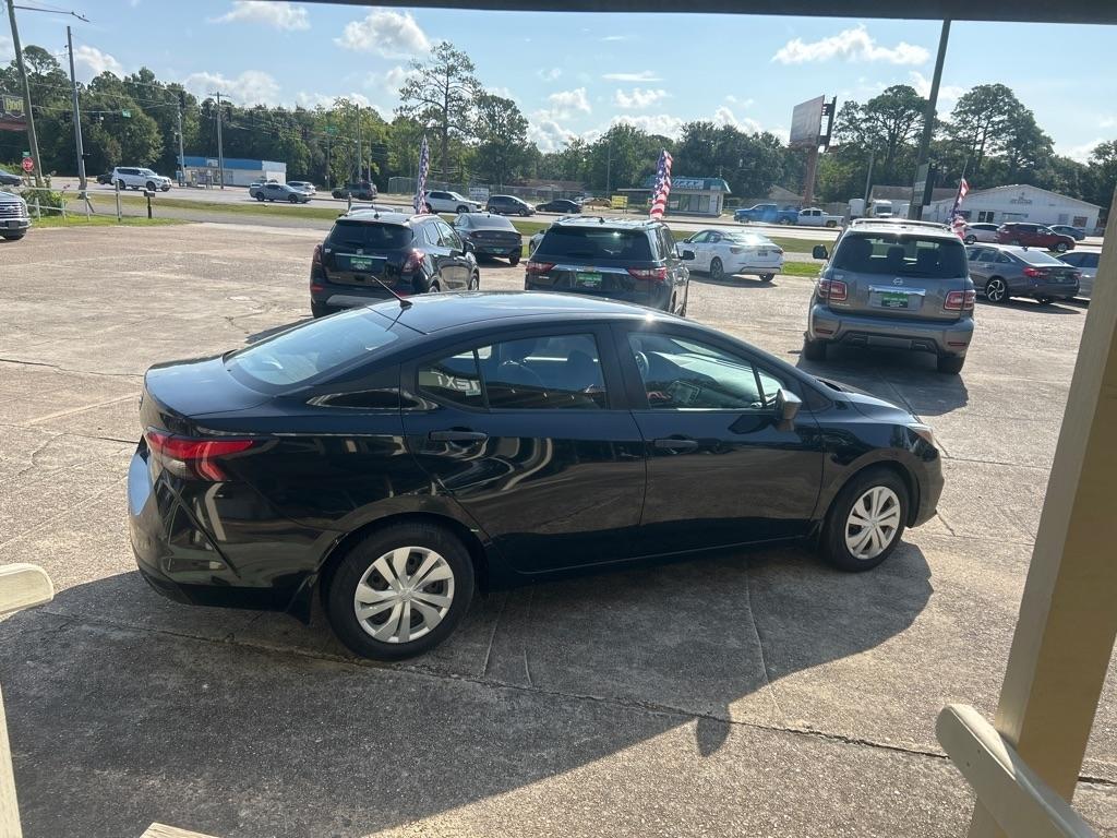 Nissan Versa S CVT 2020