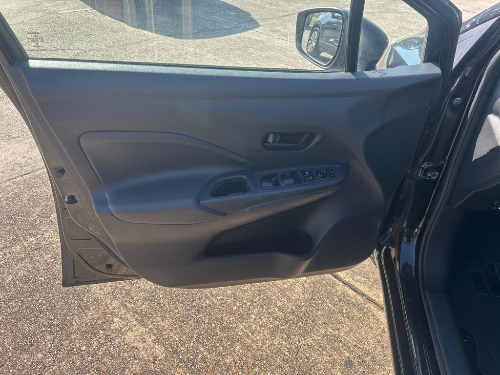 Nissan Versa S CVT 2020