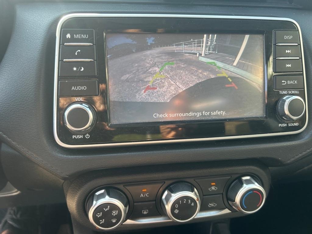 Nissan Versa S CVT 2020