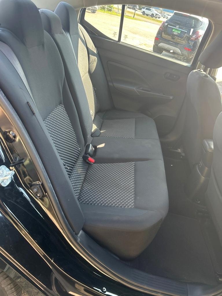 Nissan Versa S CVT 2020