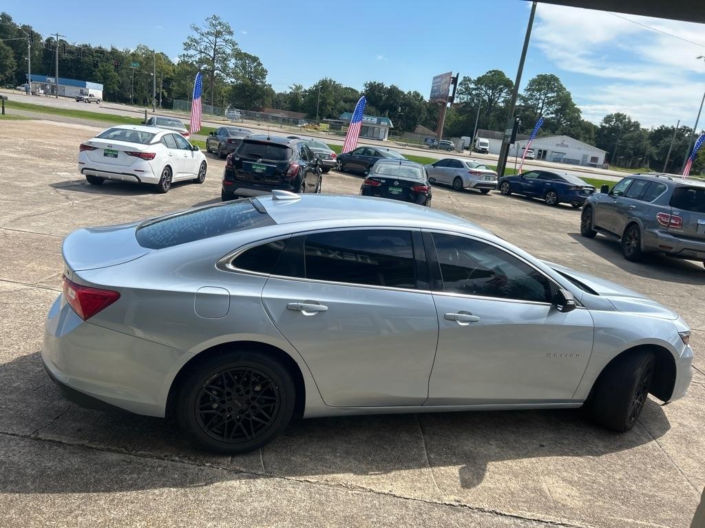 Chevrolet Malibu 4dr Sdn LT w/1LT 2018