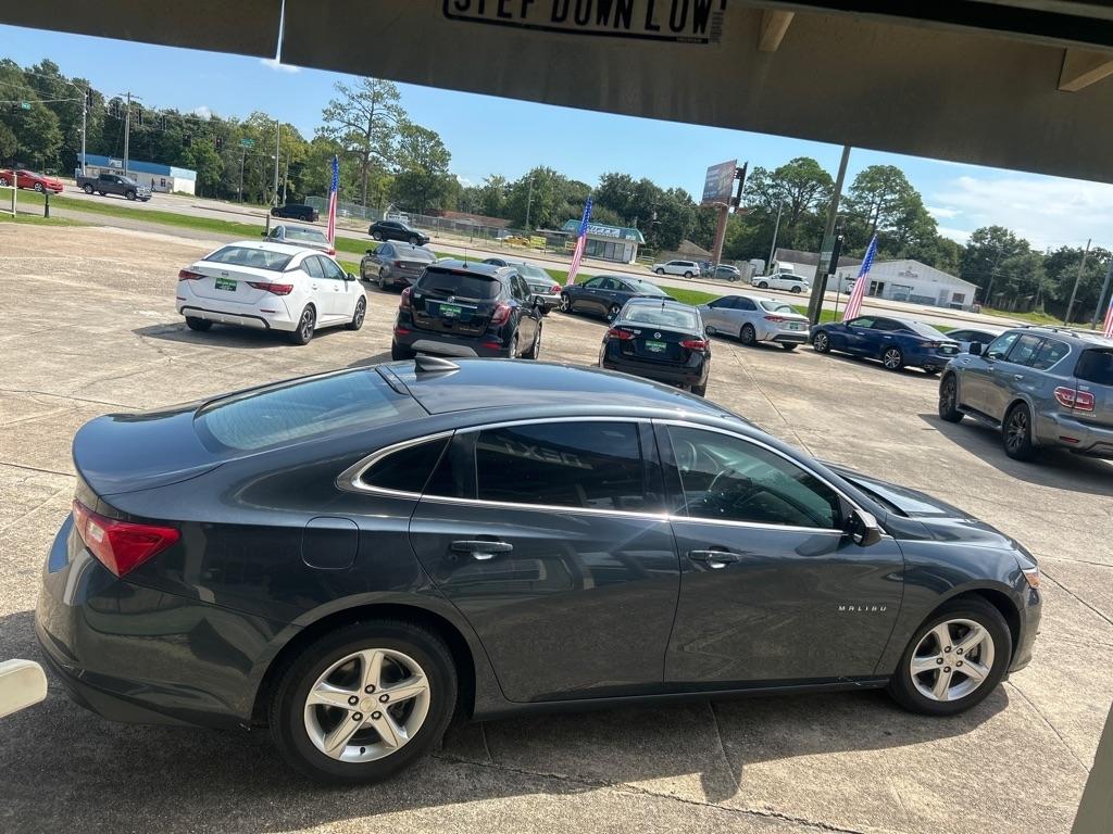 Chevrolet Malibu 4dr Sdn LS w/1LS 2020