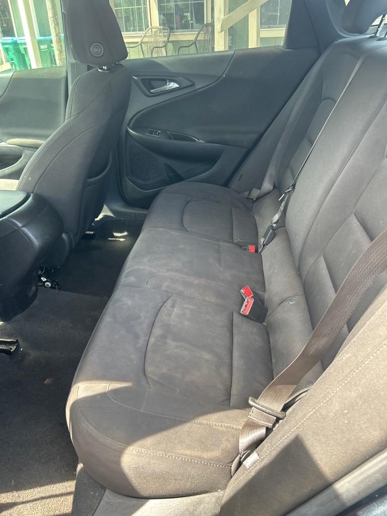 Chevrolet Malibu 4dr Sdn LS w/1LS 2020
