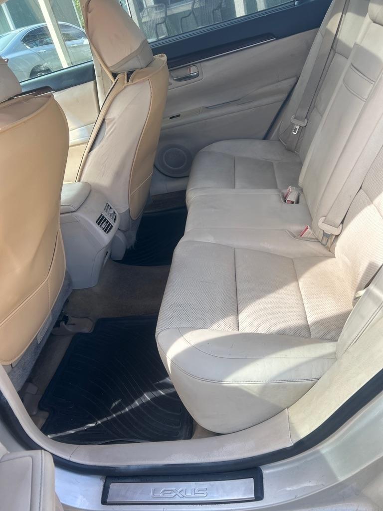Lexus ES 350 4dr Sdn 2015