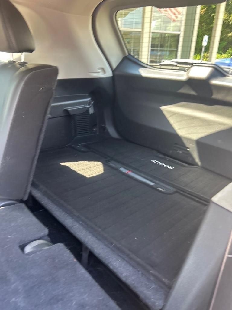 Nissan Rogue FWD 4dr SL 2016