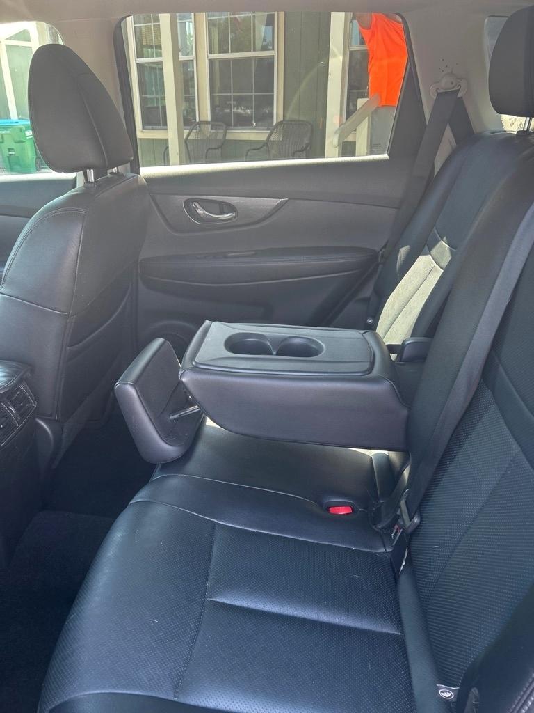 Nissan Rogue FWD 4dr SL 2016