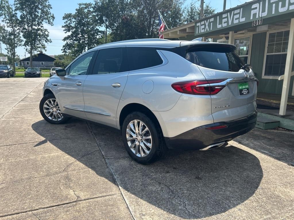 Buick Enclave FWD 4dr Essence 2021