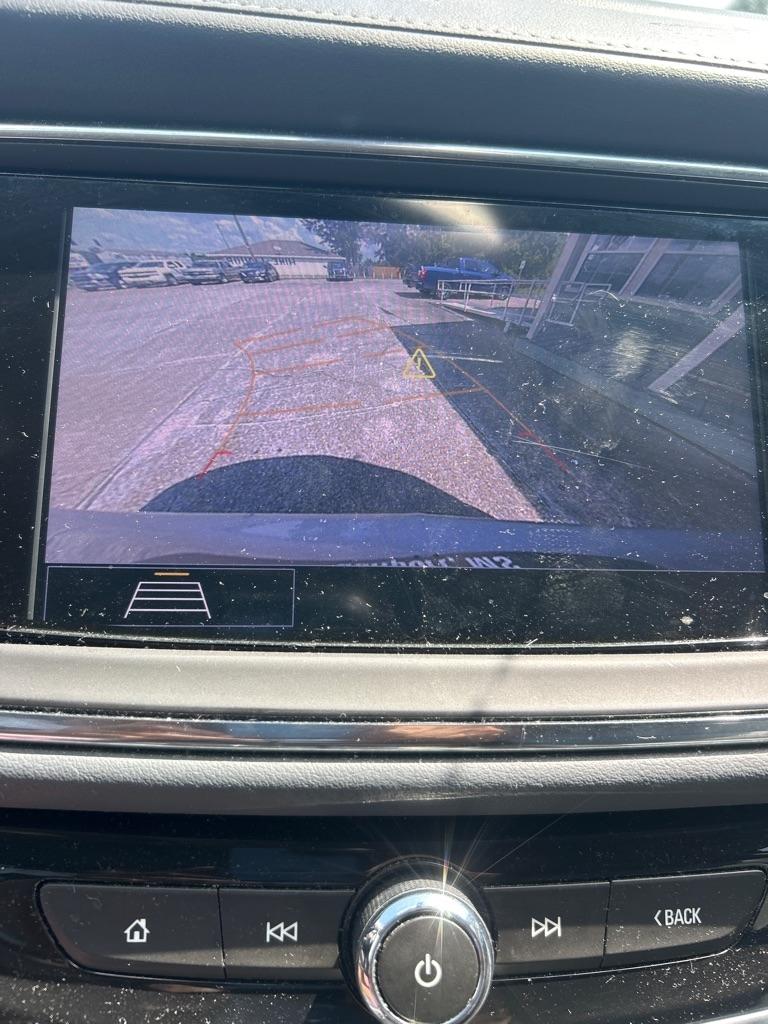 Buick Enclave FWD 4dr Essence 2021
