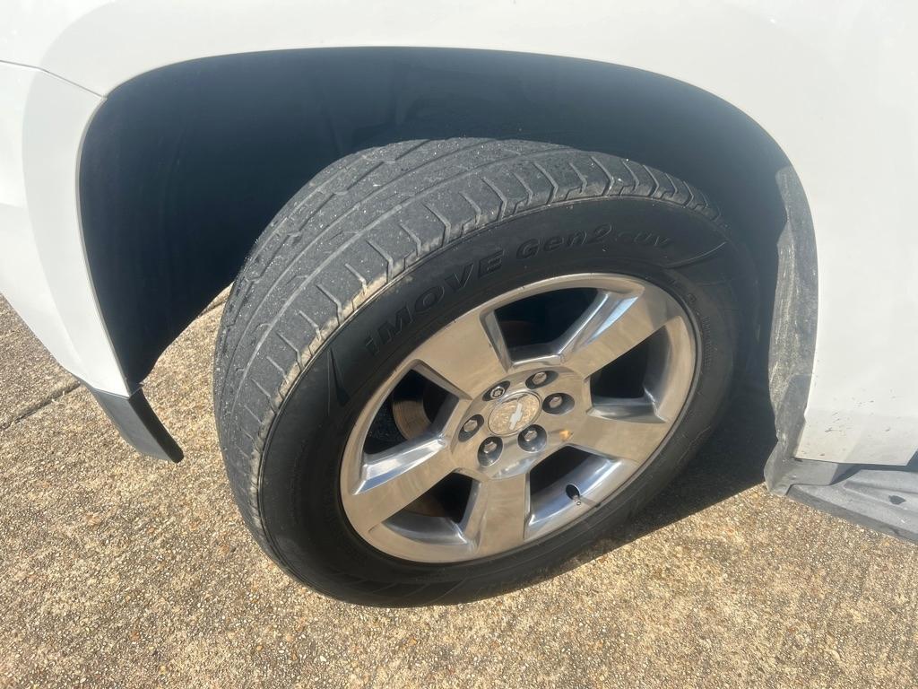 Chevrolet Tahoe 2WD 4dr LT 2015