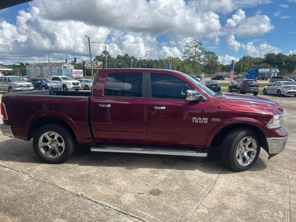 RAM 1500 Laramie 4x2 Crew Cab 5'7" Box 2017