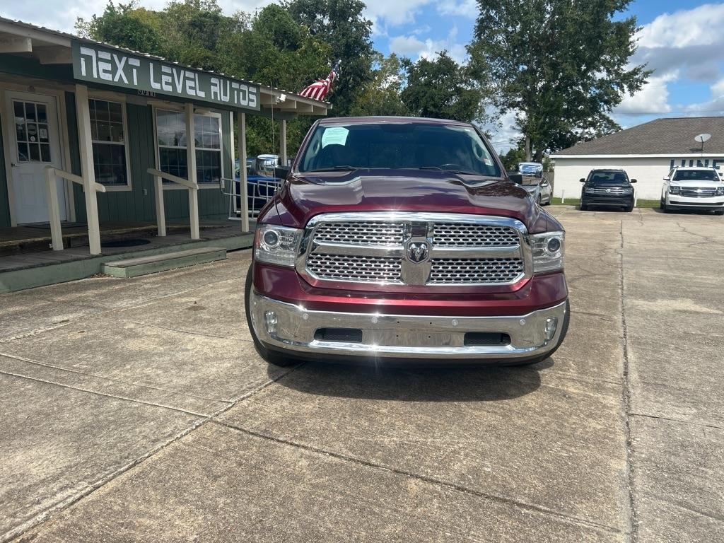 RAM 1500 Laramie 4x2 Crew Cab 5'7" Box 2017