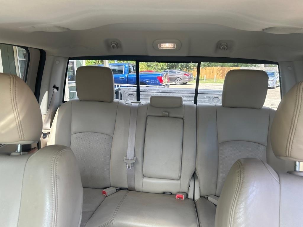 RAM 1500 Laramie 4x2 Crew Cab 5'7" Box 2017