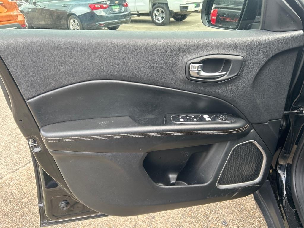 Jeep Compass Limited FWD 2020