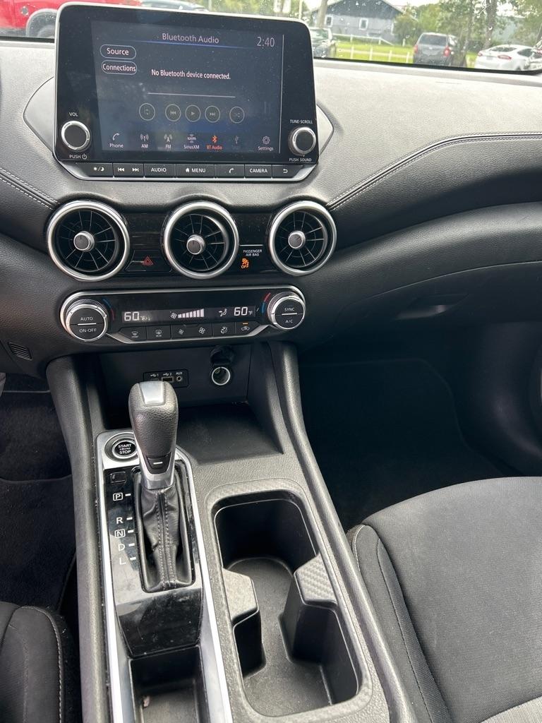 Nissan Sentra SV CVT 2021