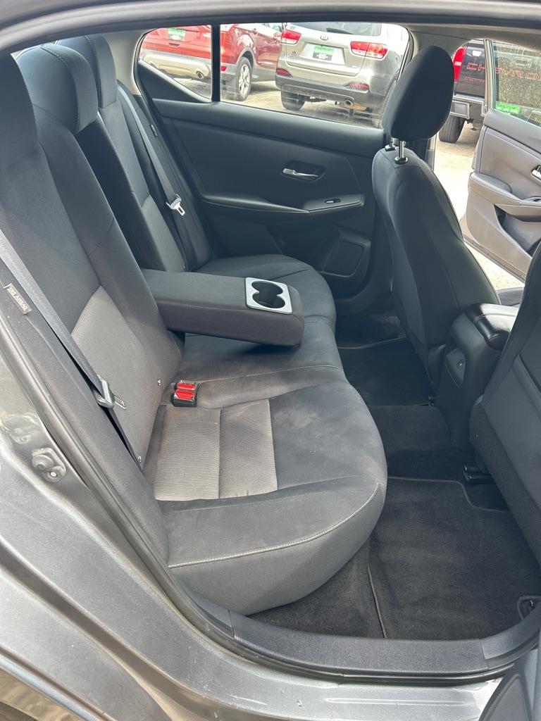 Nissan Sentra SV CVT 2021