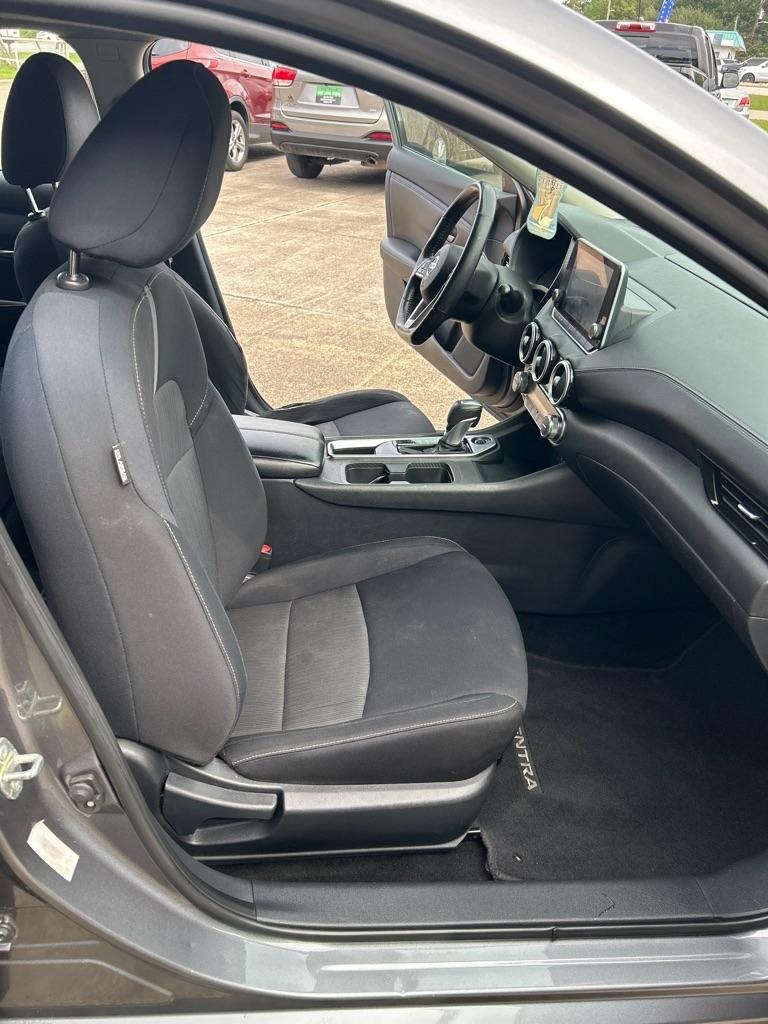 Nissan Sentra SV CVT 2021