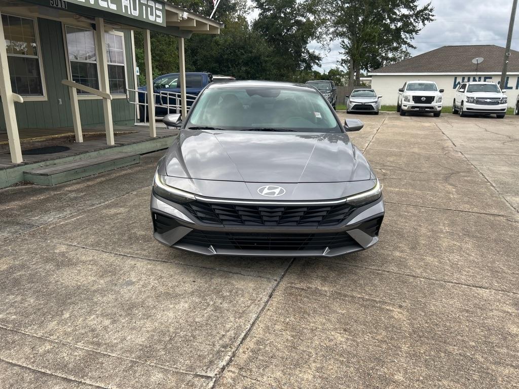 Hyundai Elantra SEL IVT 2024