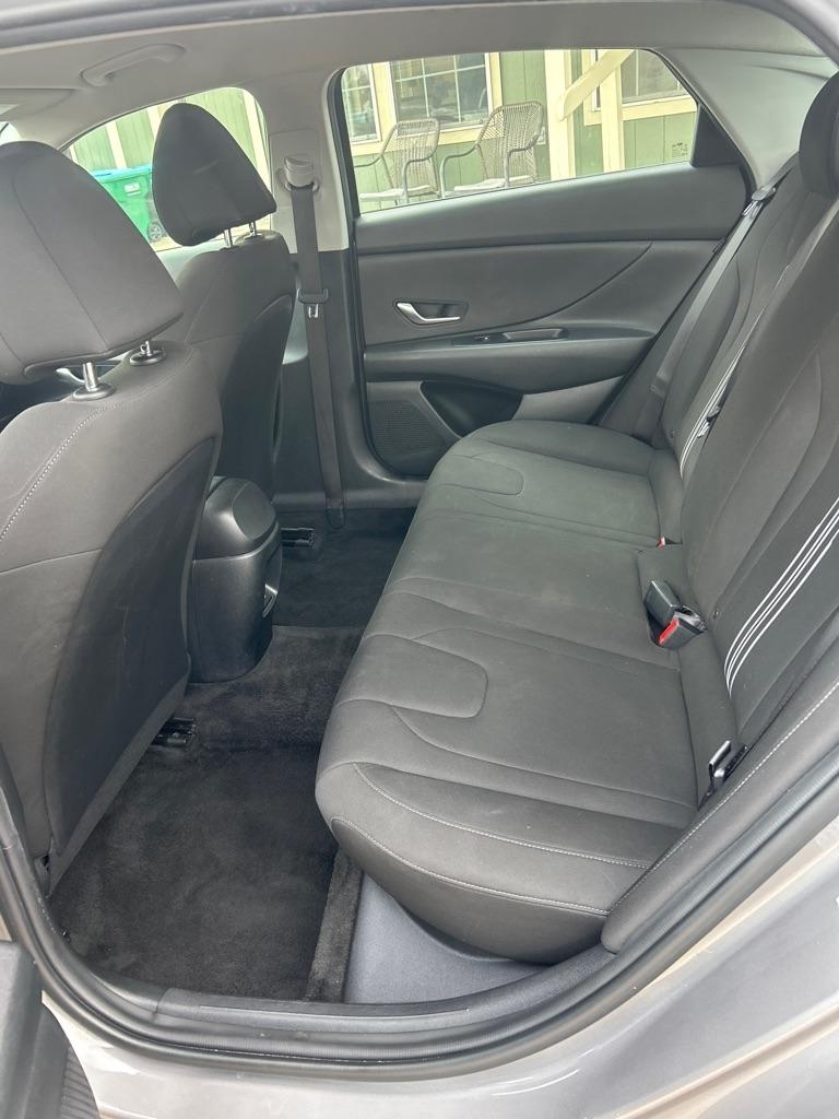 Hyundai Elantra SEL IVT 2024