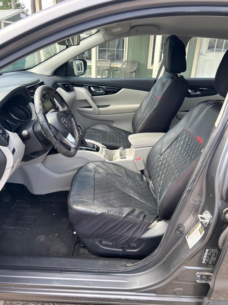 Nissan Rogue Sport FWD SV 2020