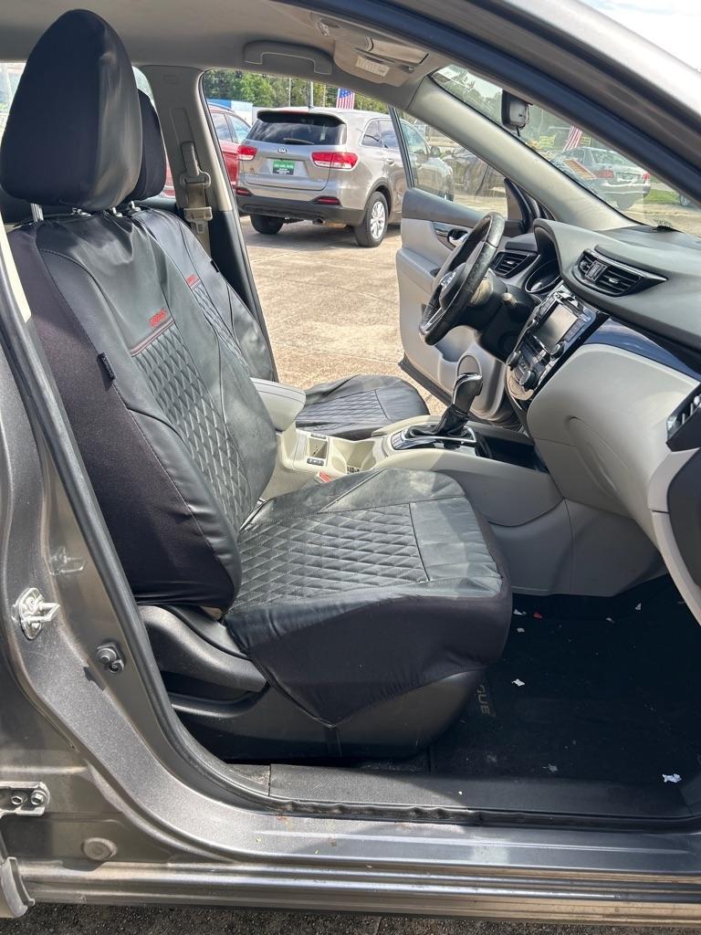 Nissan Rogue Sport FWD SV 2020