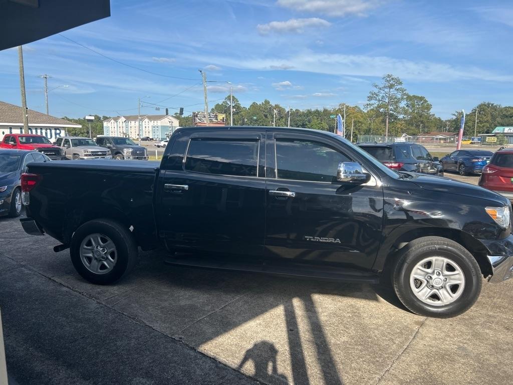 Toyota Tundra 2WD Truck CrewMax 4.6L V8 6-Spd AT (Natl) 2010