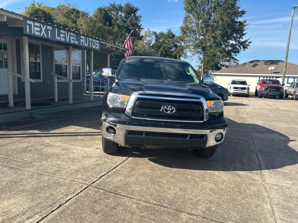 Toyota Tundra 2WD Truck CrewMax 4.6L V8 6-Spd AT (Natl) 2010