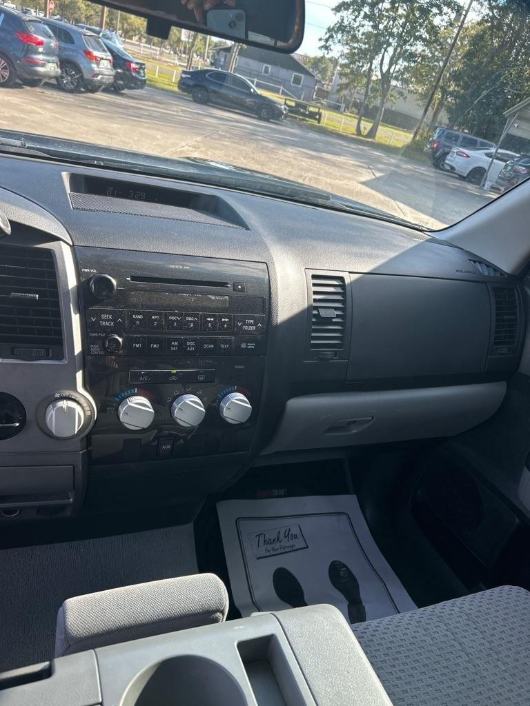 Toyota Tundra 2WD Truck CrewMax 4.6L V8 6-Spd AT (Natl) 2010