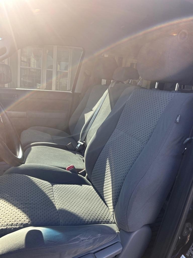 Toyota Tundra 2WD Truck CrewMax 4.6L V8 6-Spd AT (Natl) 2010