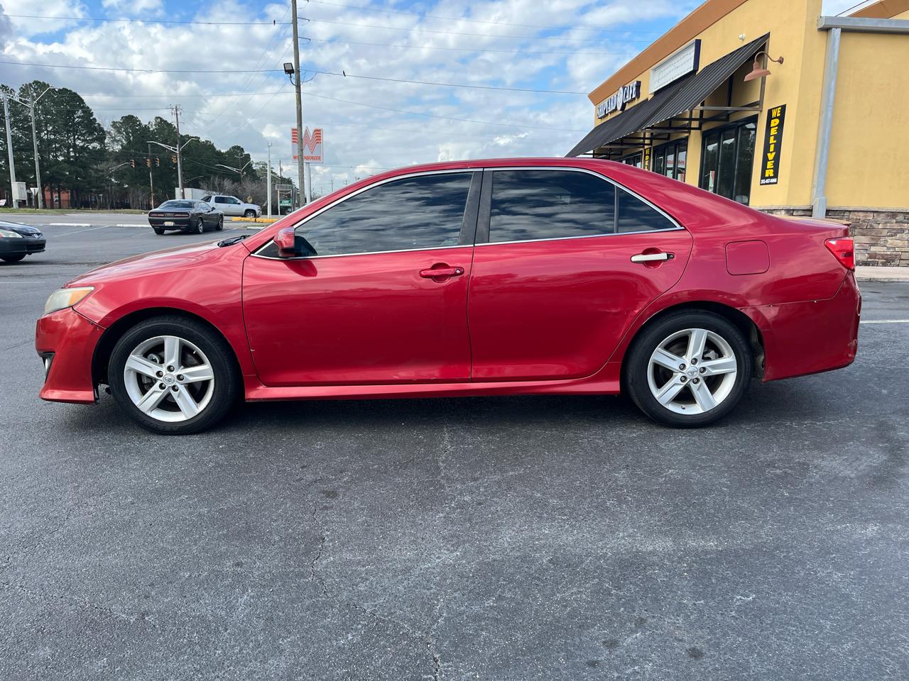 Toyota Camry 2014.5 4dr Sdn I4 Auto SE Sport (Natl) 2014