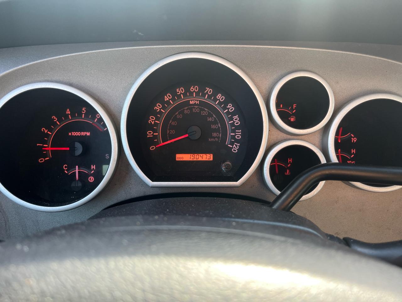Toyota Tundra SR5 CrewMax 4.6L 2WD 2010