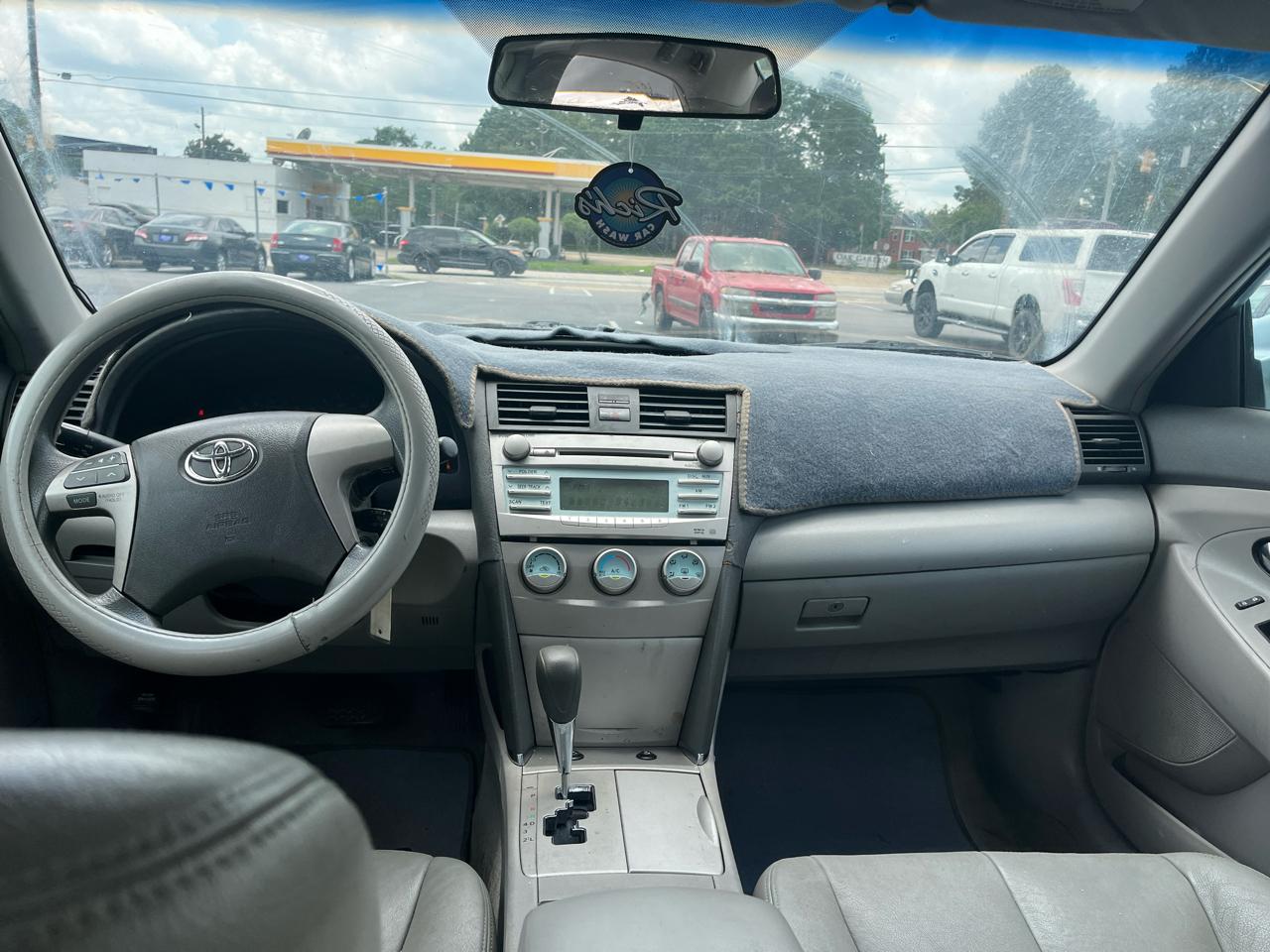Toyota Camry 4dr Sdn I4 Man (Natl) 2009
