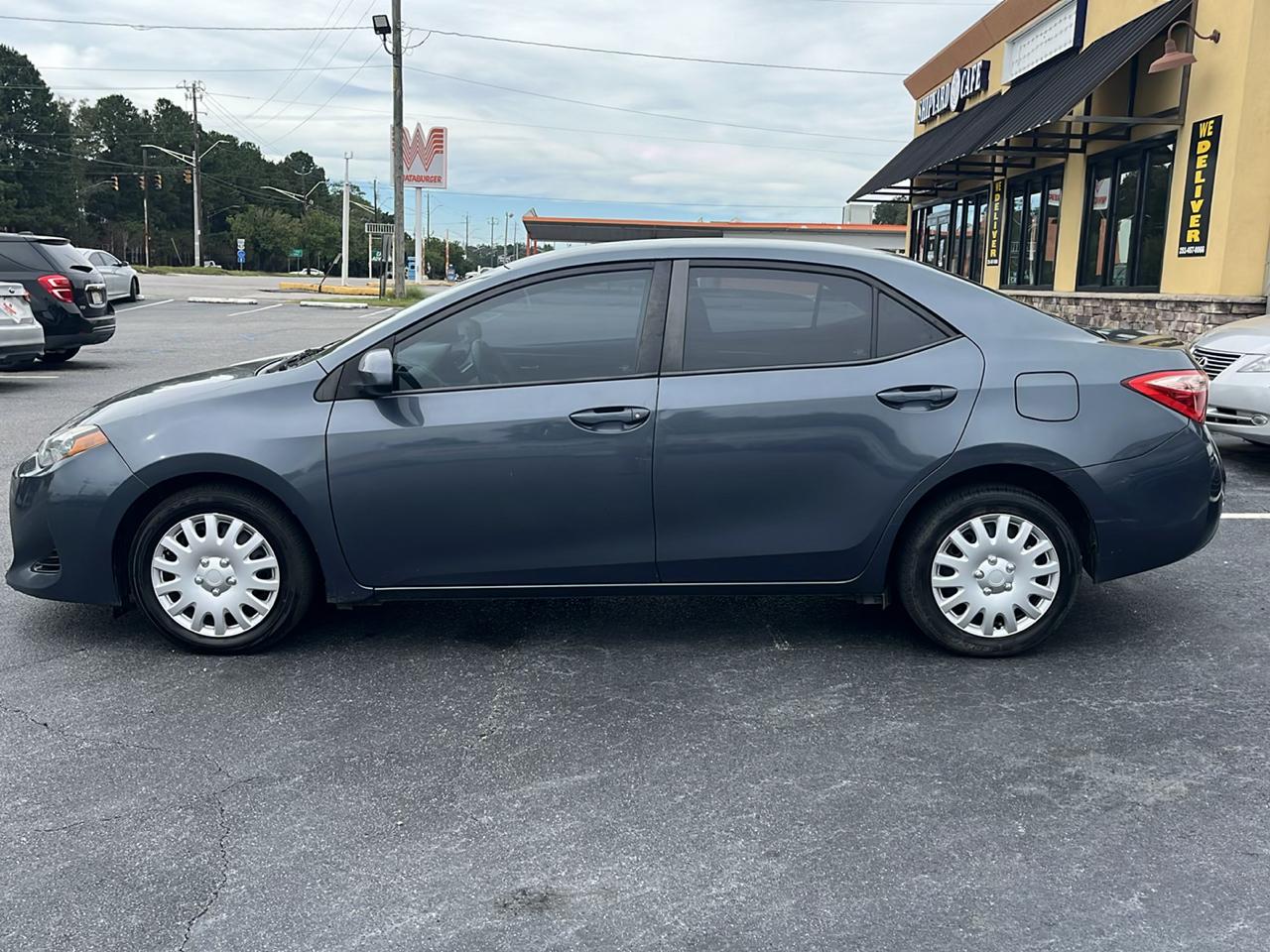 Toyota Corolla XLE CVT (Natl) 2018