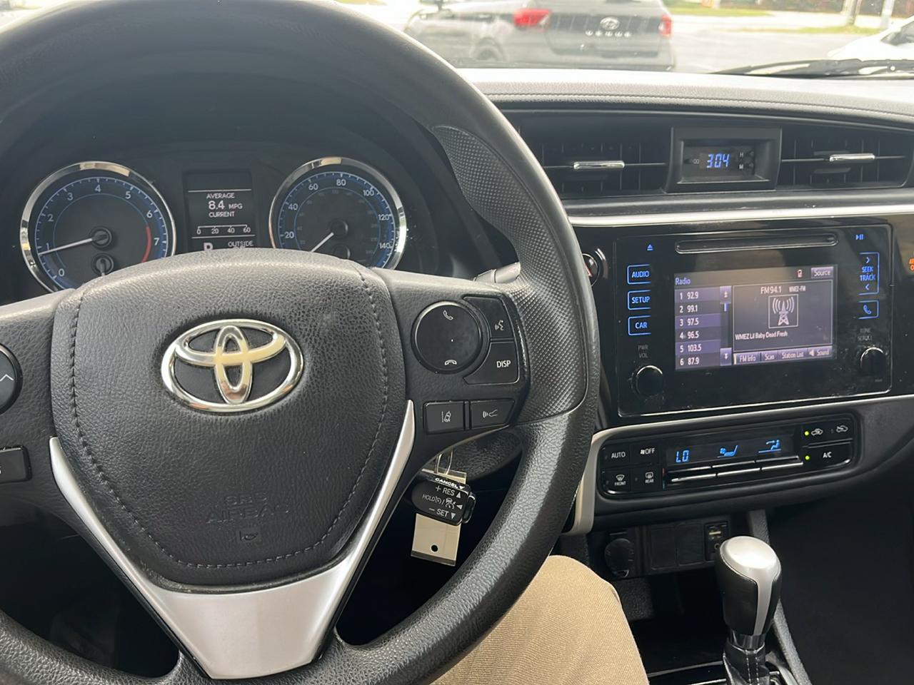 Toyota Corolla XLE CVT (Natl) 2018