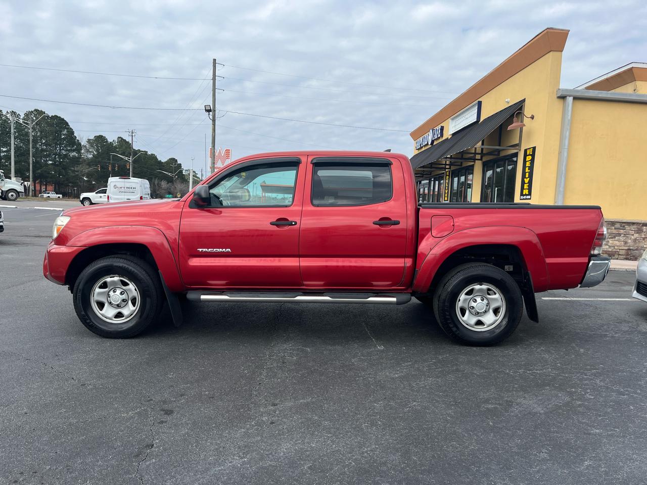 Toyota Tacoma 2WD Double Cab V6 AT PreRunner (Natl) 2015
