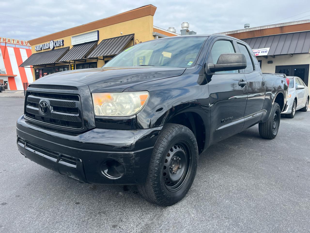 Toyota Tundra 2WD Truck Dbl 4.6L V8 6-Spd AT (Natl) 2011