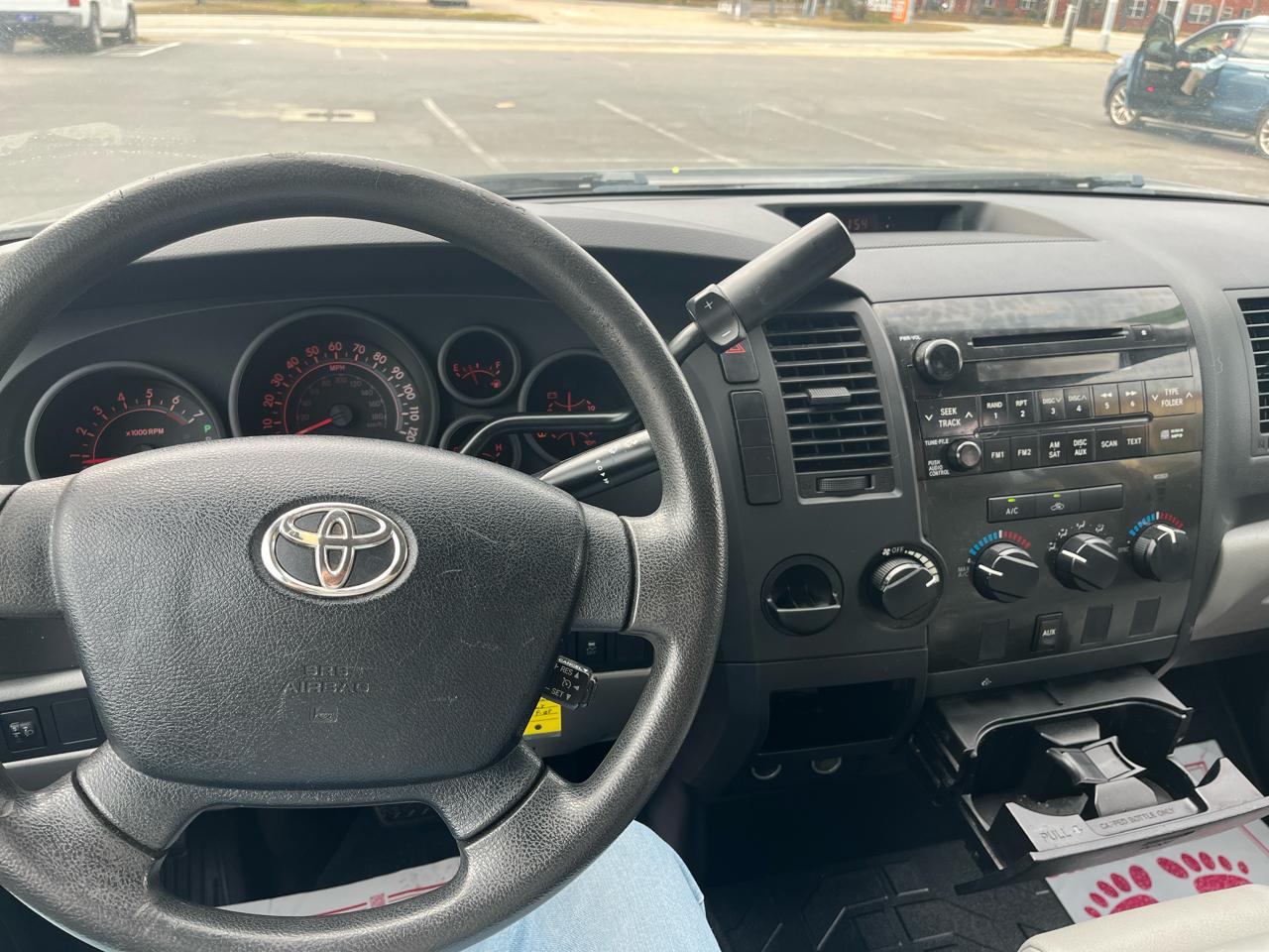 Toyota Tundra 2WD Truck Dbl 4.6L V8 6-Spd AT (Natl) 2011