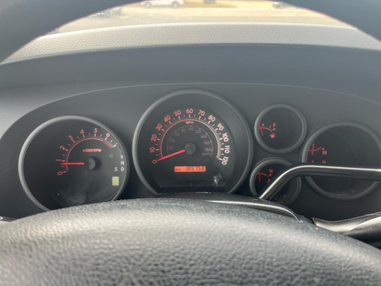 Toyota Tundra 2WD Truck Dbl 4.6L V8 6-Spd AT (Natl) 2011