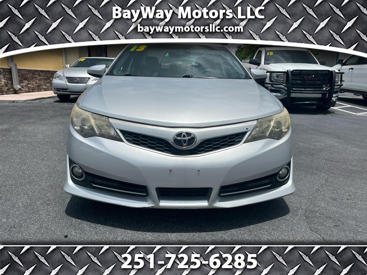 Toyota Camry 4dr Sdn I4 Auto XLE (Natl) 2013