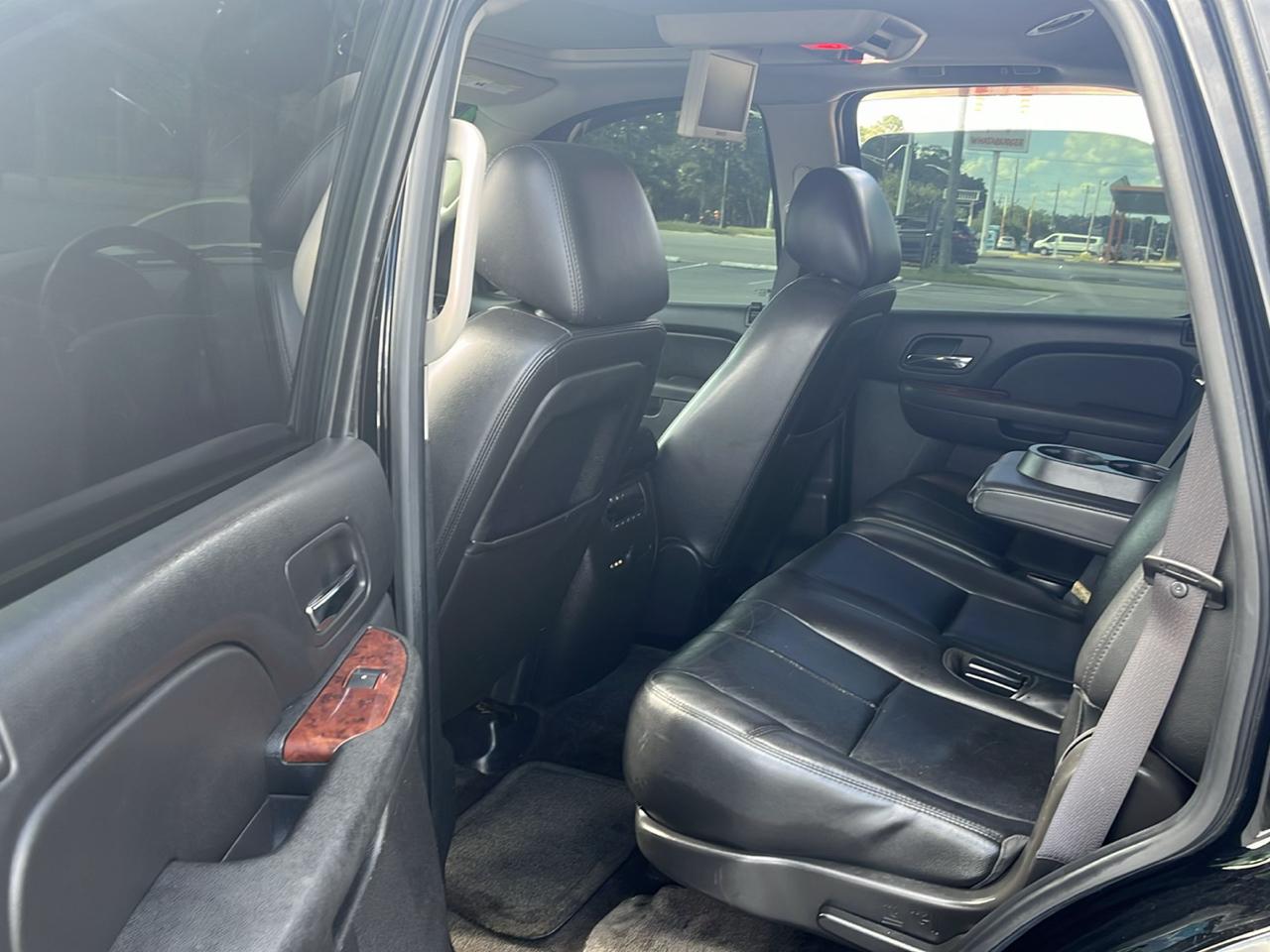 Chevrolet Tahoe 2WD 4dr 1500 LT 2013