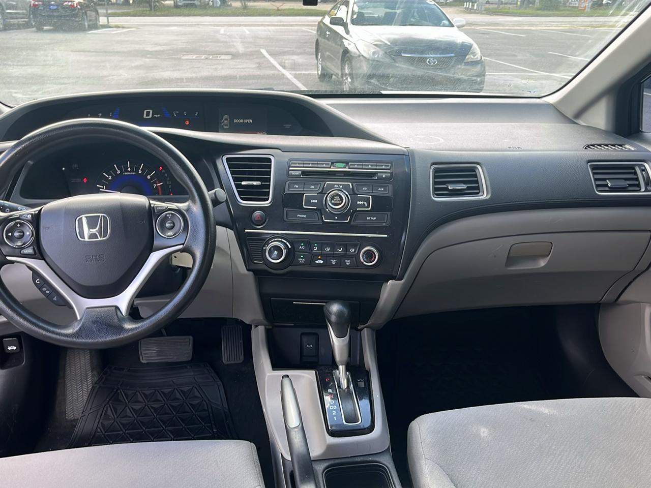 Honda Civic Sdn 4dr Auto LX 2013