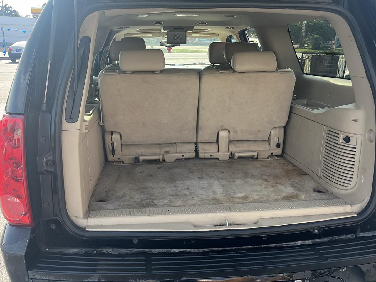 GMC Yukon XL 2WD 4dr 1500 SLT w/4SA 2009