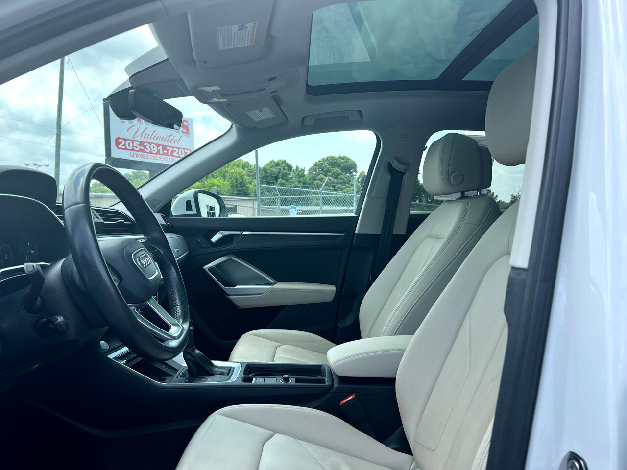 Image 8 of 2020 Audi Q3 S line Premium Plus 45 TFSI quattro