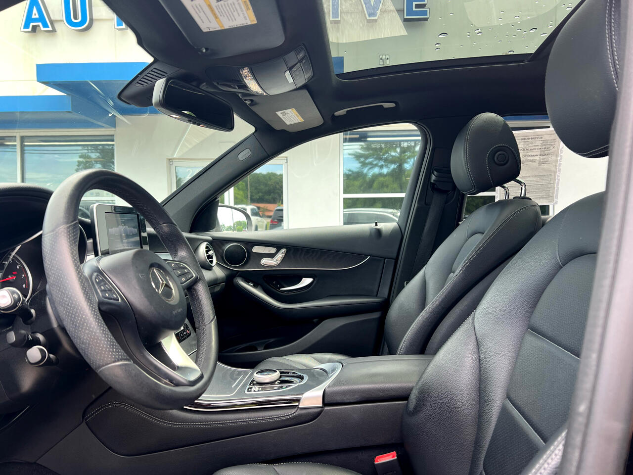 Image 7 of 2018 Mercedes-Benz GLC GLC 300 SUV