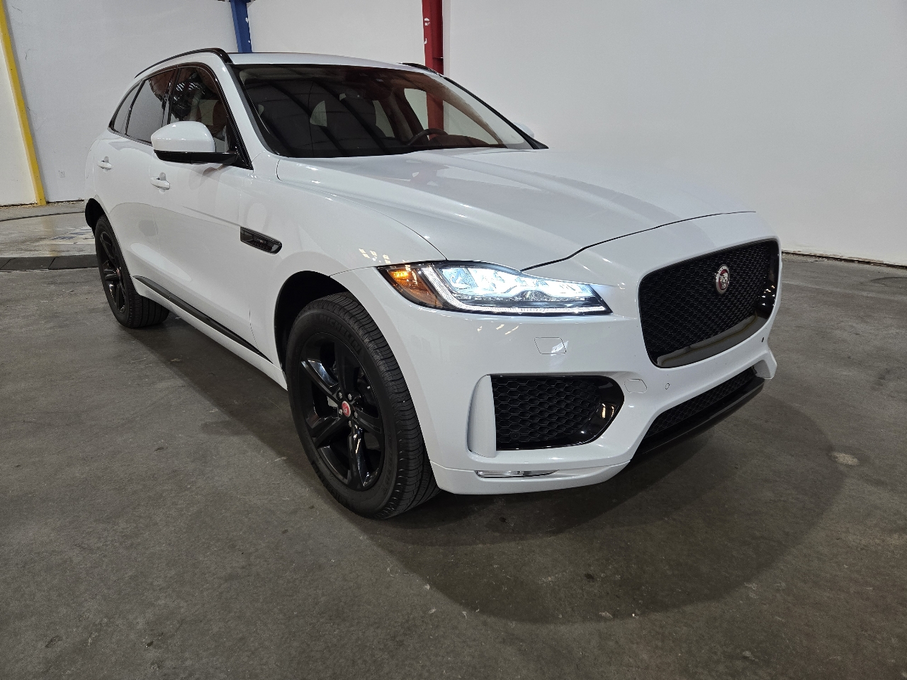 2020 Jaguar F-Pace 25t Checkered Flag Limited Edition AWD