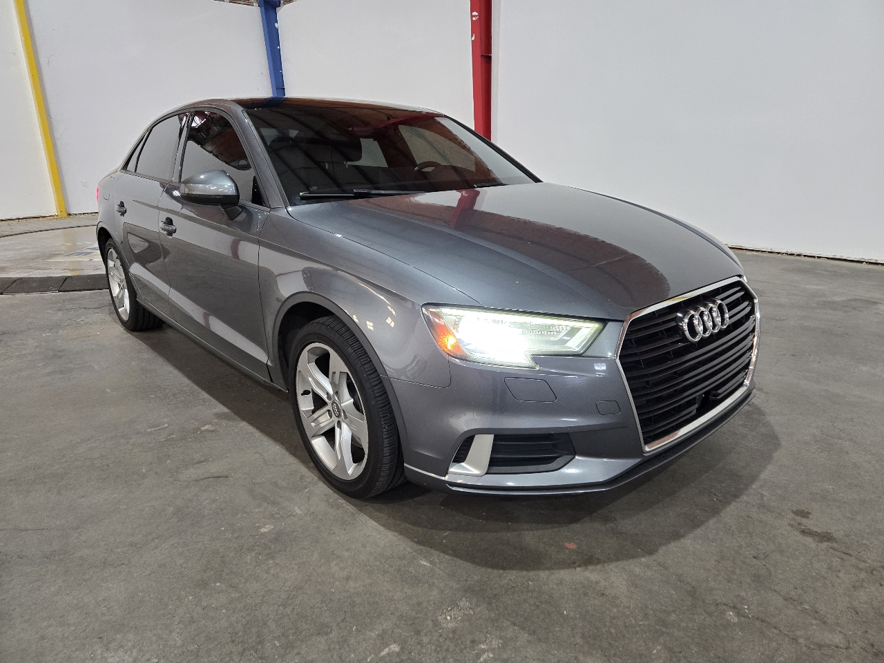 2018 Audi A3 Sedan 2.0 TFSI Premium FWD