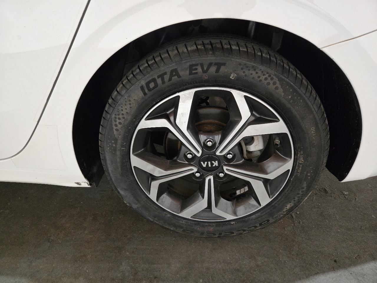 Kia Forte LXS IVT 2020